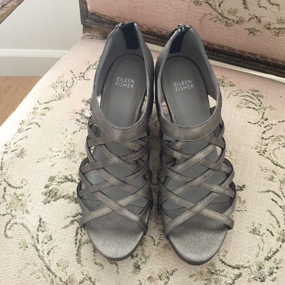Eileen Fisher Size 10 Regular Cage Wedge Heels